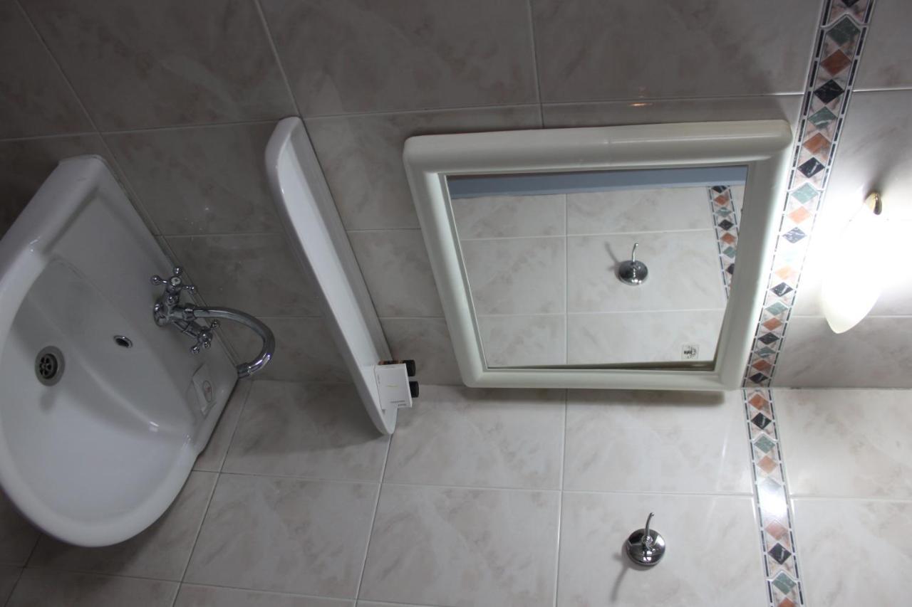 Hotel Avra Волос Екстер'єр фото